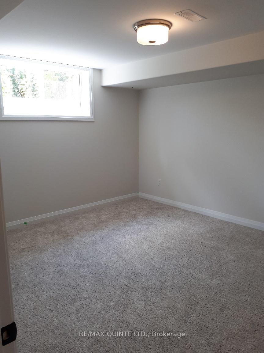 Photo 19 of Unit 10, 80 Marsh Avenue, Peterborough, Northcrest Ward 5 — HOMEH