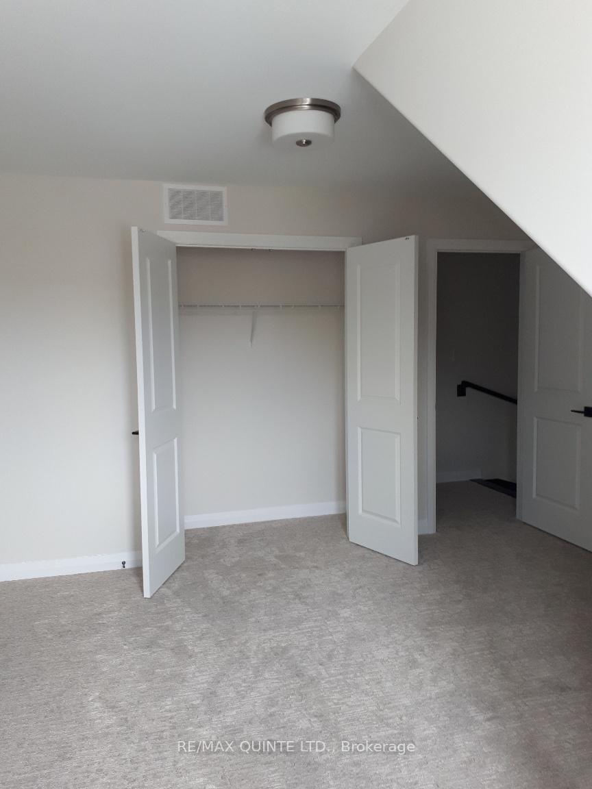 Photo 22 of Unit 10, 80 Marsh Avenue, Peterborough, Northcrest Ward 5 — HOMEH