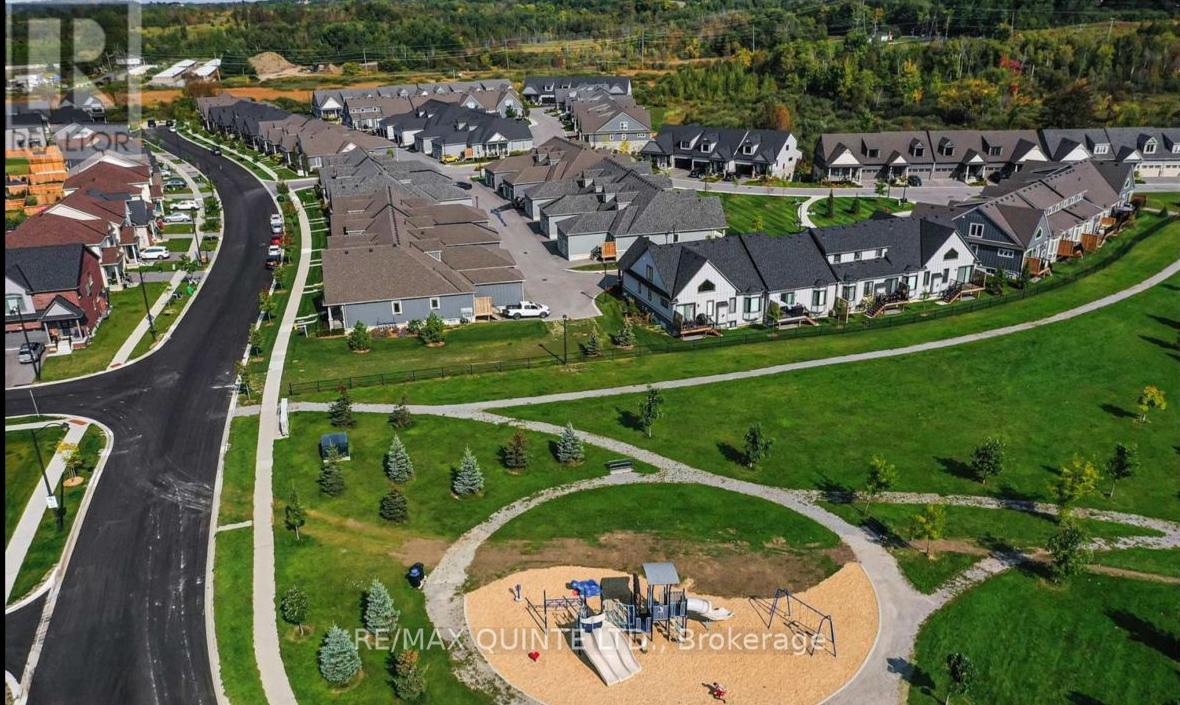 Photo 35 of Unit 10, 80 Marsh Avenue, Peterborough, Northcrest Ward 5 — HOMEH