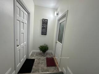 Front of Unit 201, 174 Ritson Road S