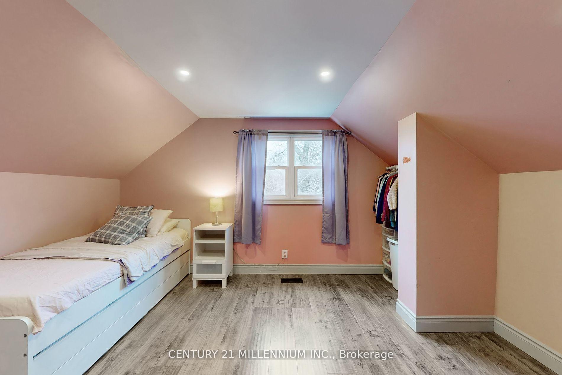 Photo 17 of 142 Annis Street, Oshawa, Lakeview — HOMEH