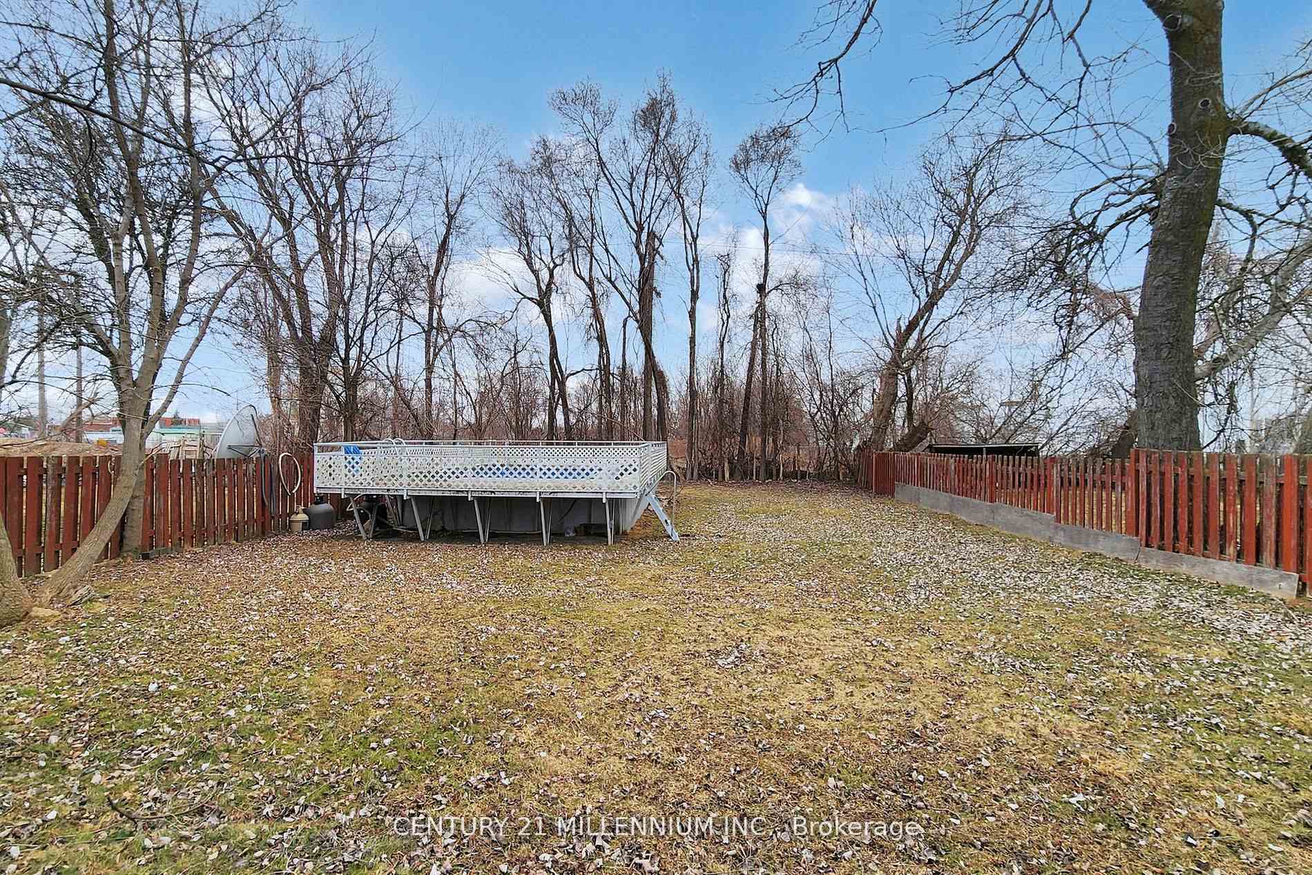 Photo 27 of 142 Annis Street, Oshawa, Lakeview — HOMEH