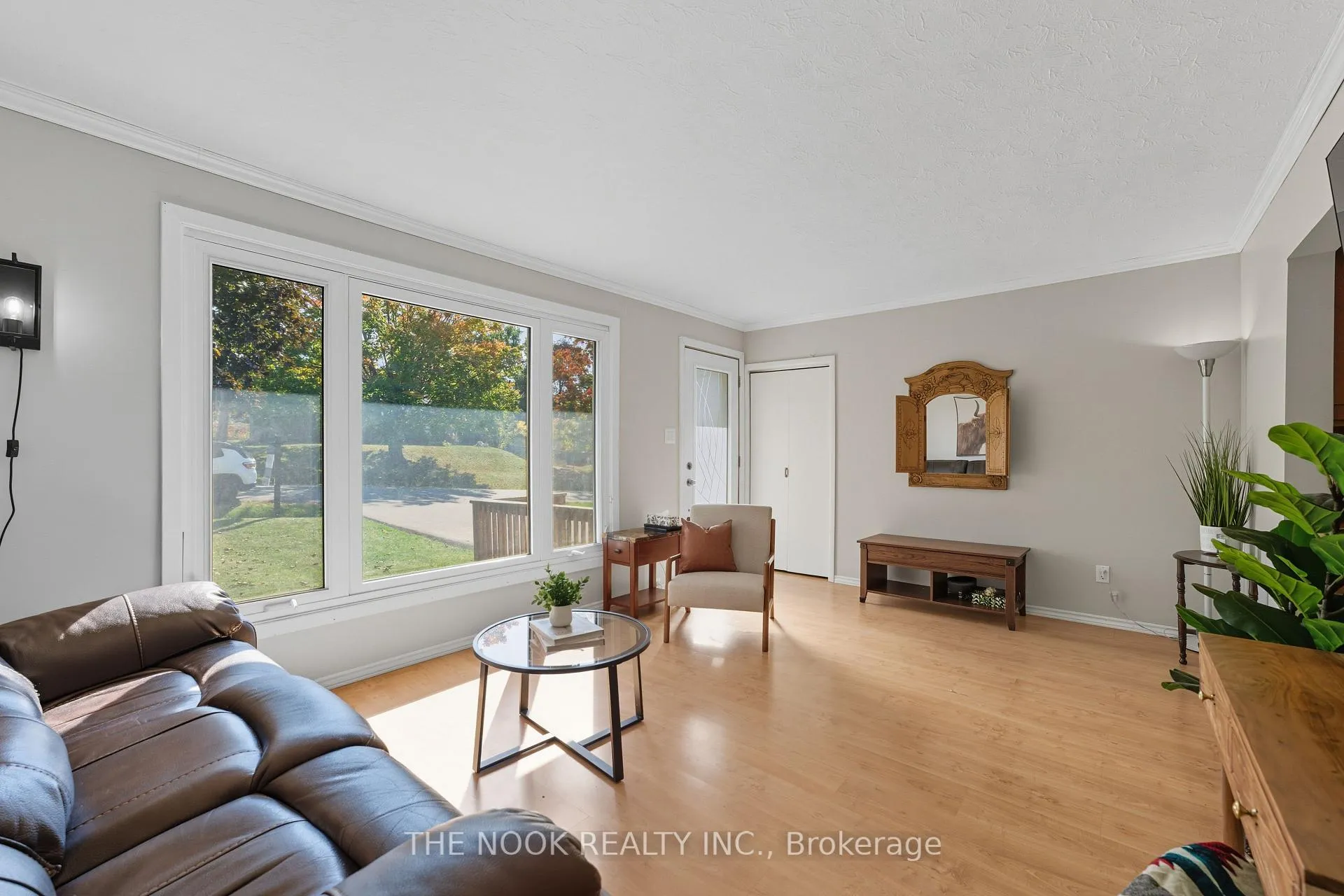 Photo 3 of 288 Collison Crescent, Peterborough, Ashburnham Ward 4 — HOMEH