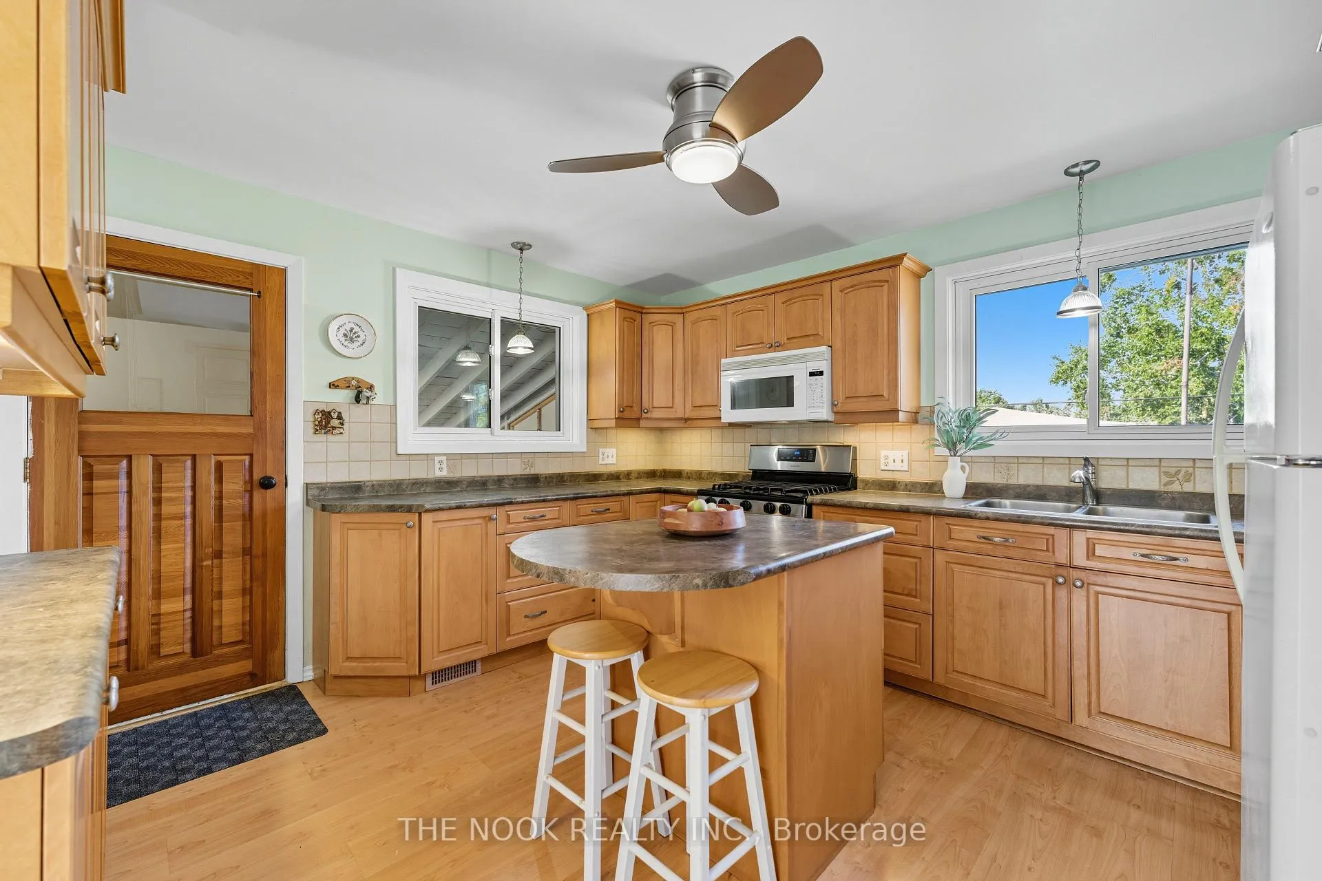 Photo 4 of 288 Collison Crescent, Peterborough, Ashburnham Ward 4 — HOMEH