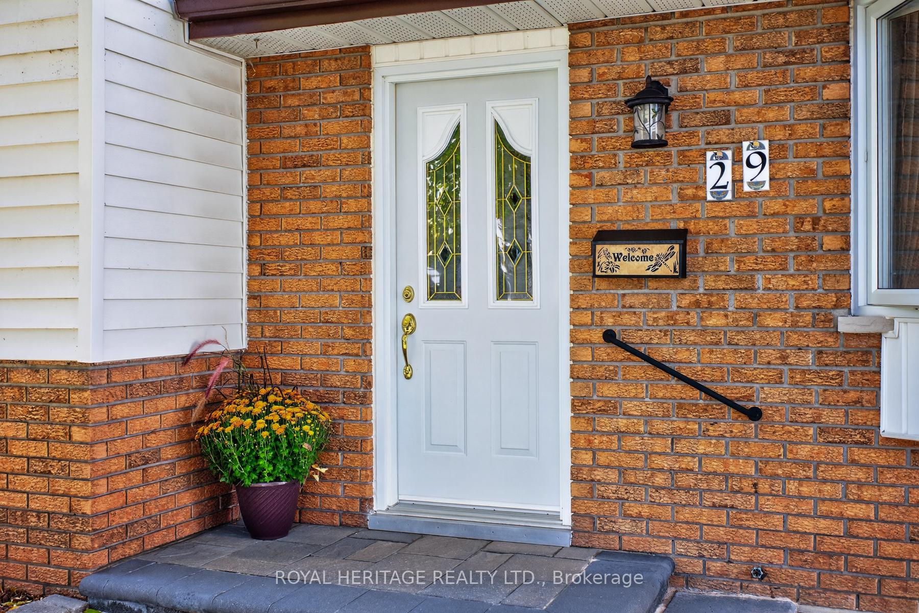 Photo 4 of 29 Rideau Crescent, Peterborough, Ashburnham Ward 4 — HOMEH
