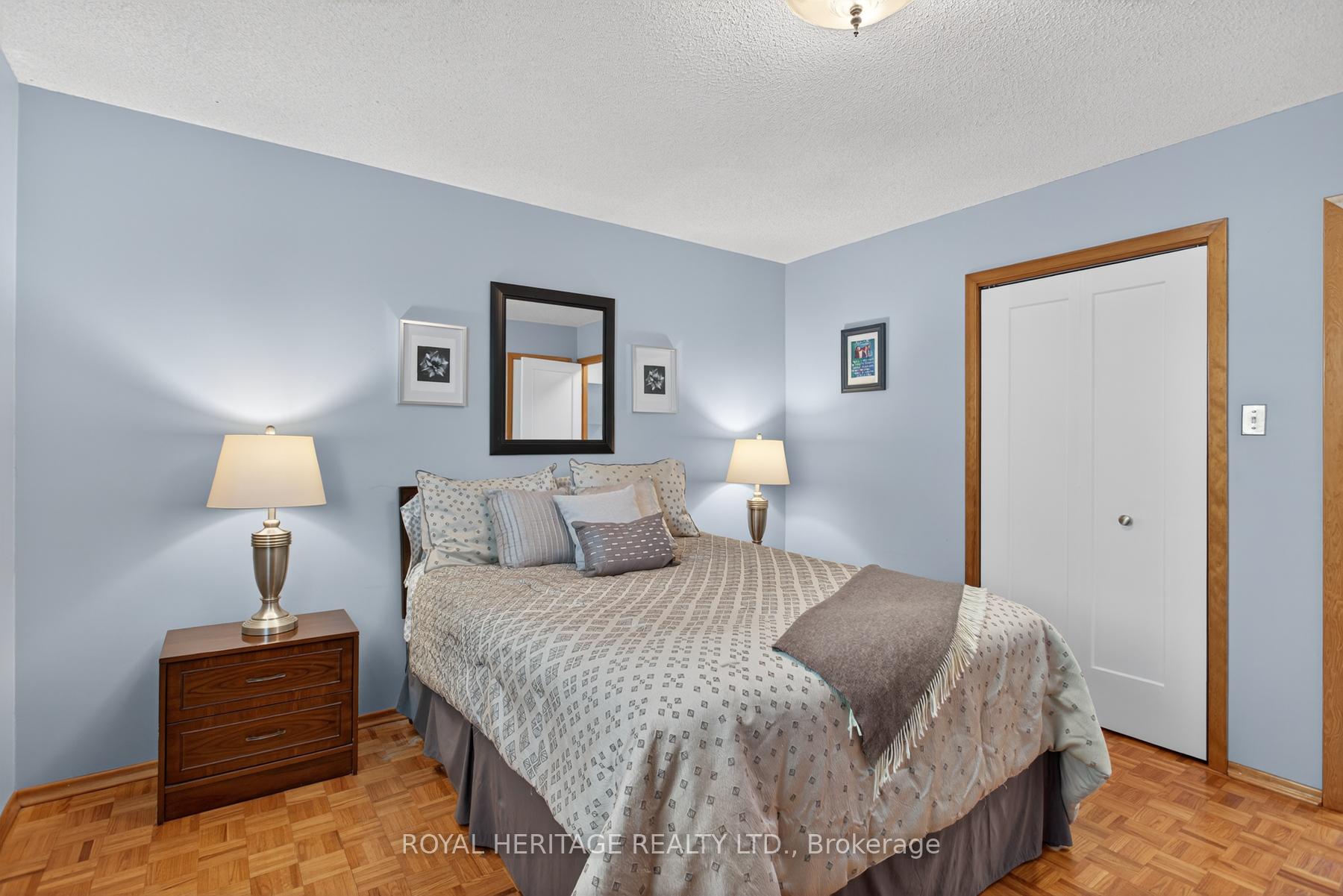 Photo 21 of 29 Rideau Crescent, Peterborough, Ashburnham Ward 4 — HOMEH