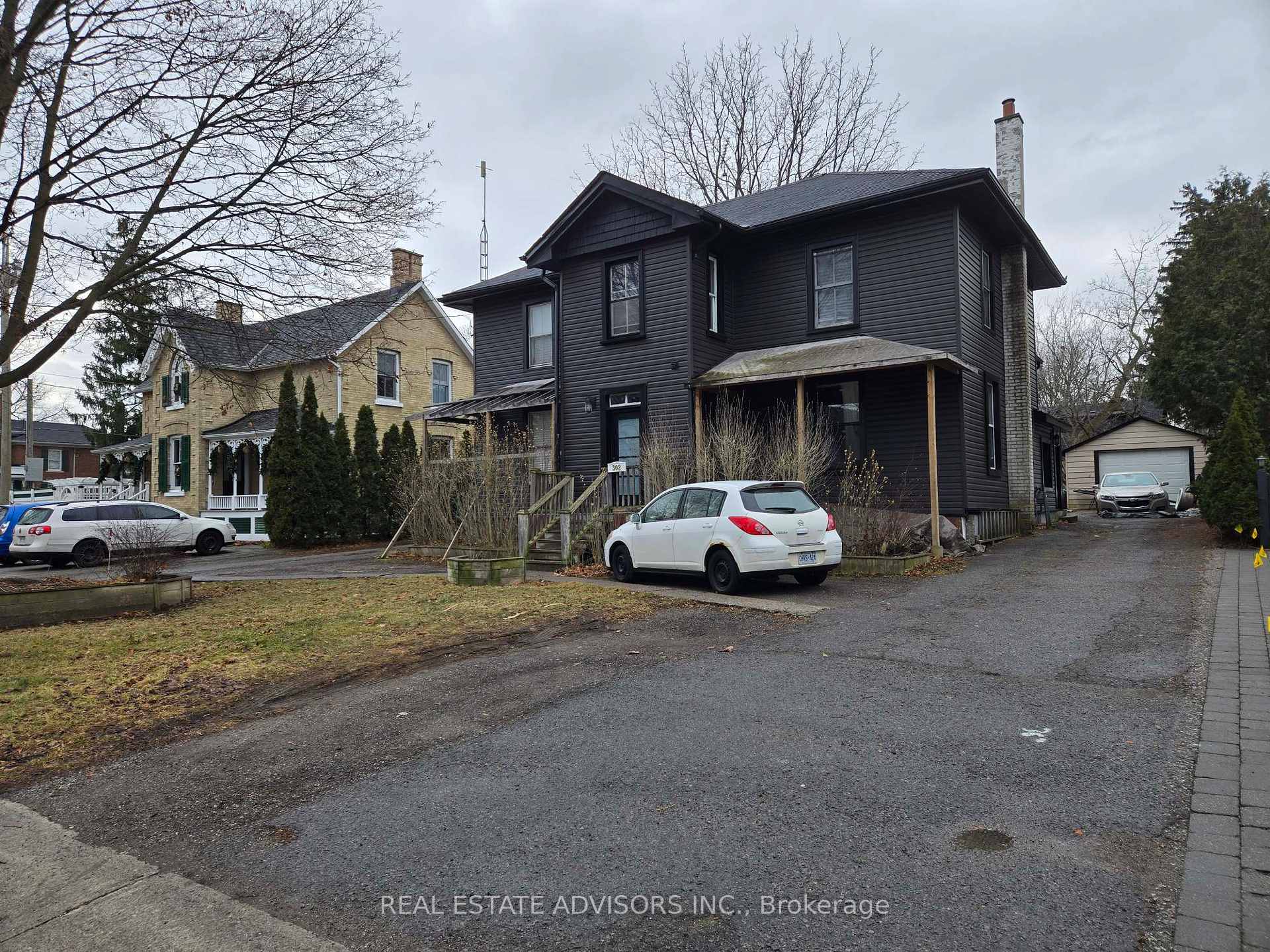 Photo 1 of 302 Byron Street N, Whitby, Downtown Whitby — HOMEH