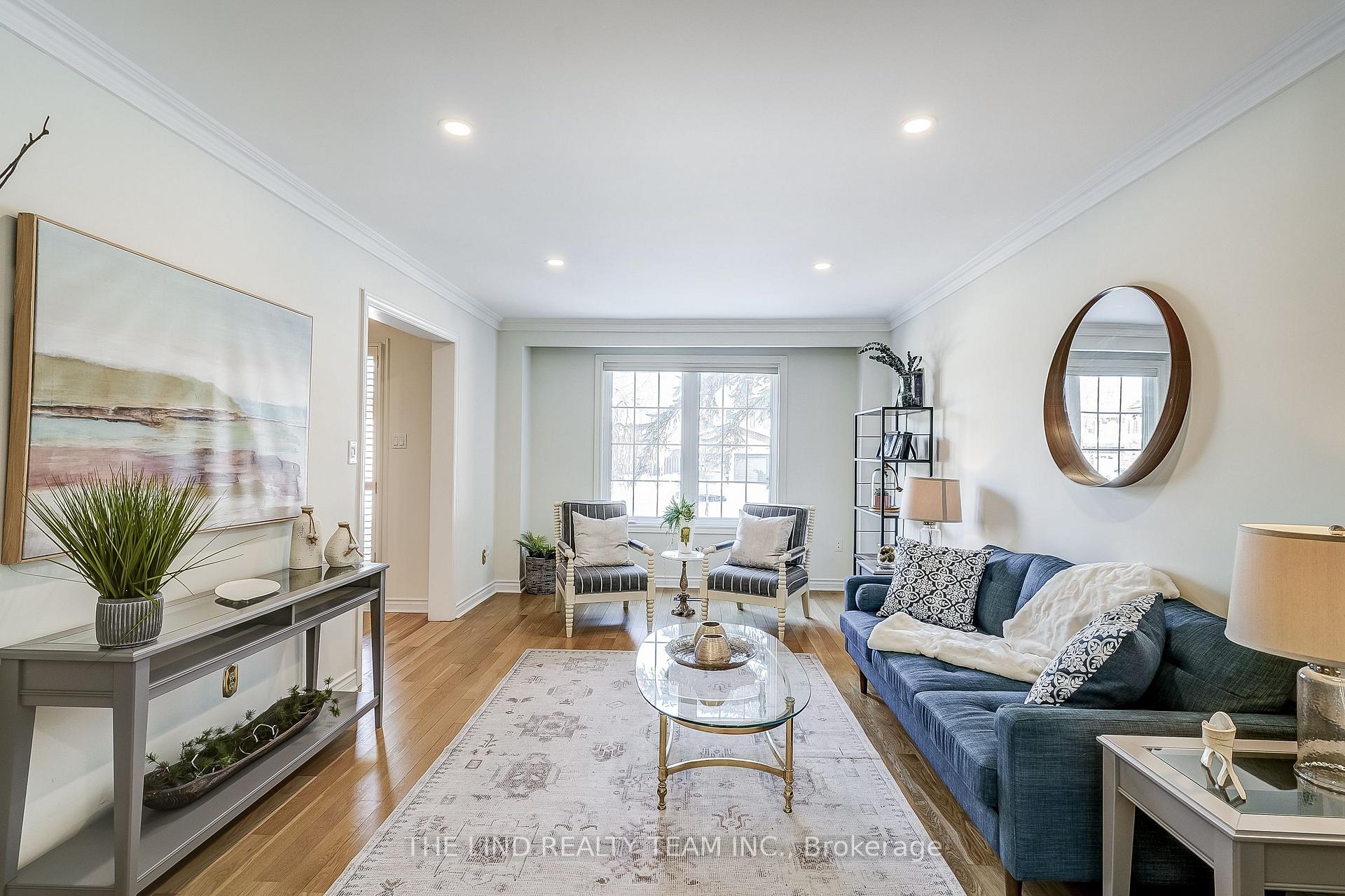 Photo 8 of 23 Petch Crescent, Aurora, Aurora Highlands — HOMEH
