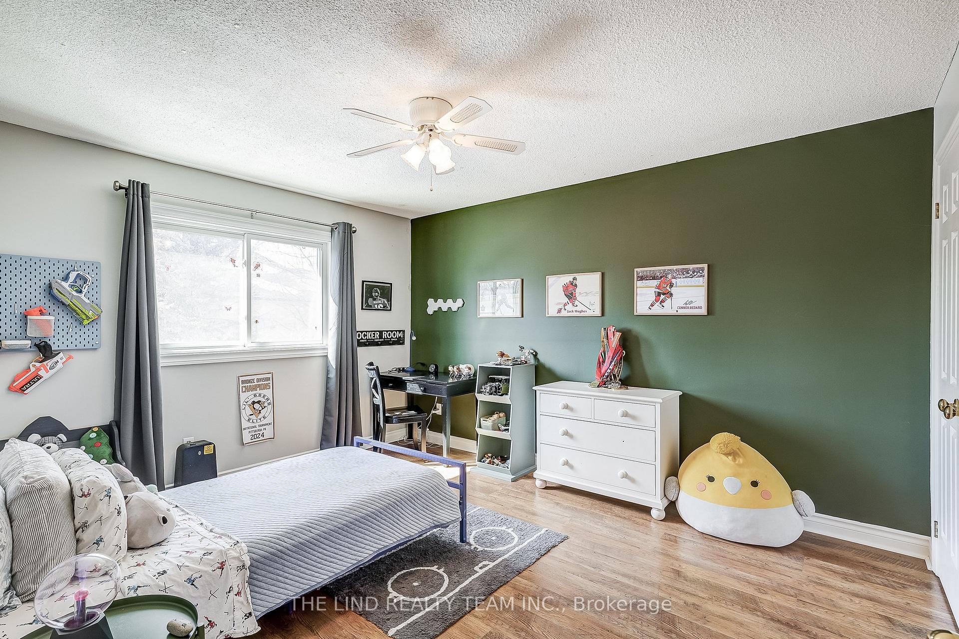Photo 12 of 23 Petch Crescent, Aurora, Aurora Highlands — HOMEH