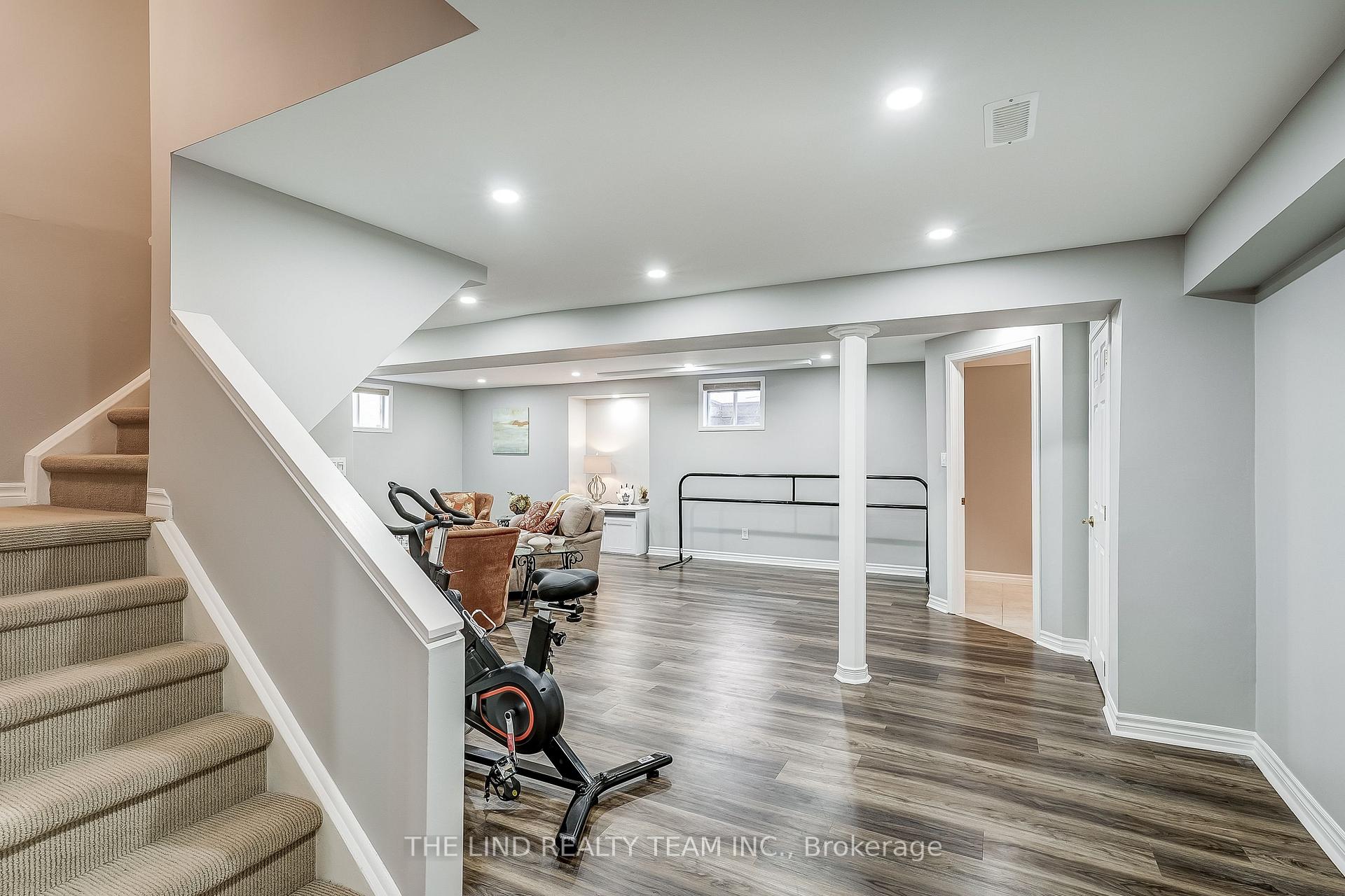 Photo 23 of 23 Petch Crescent, Aurora, Aurora Highlands — HOMEH