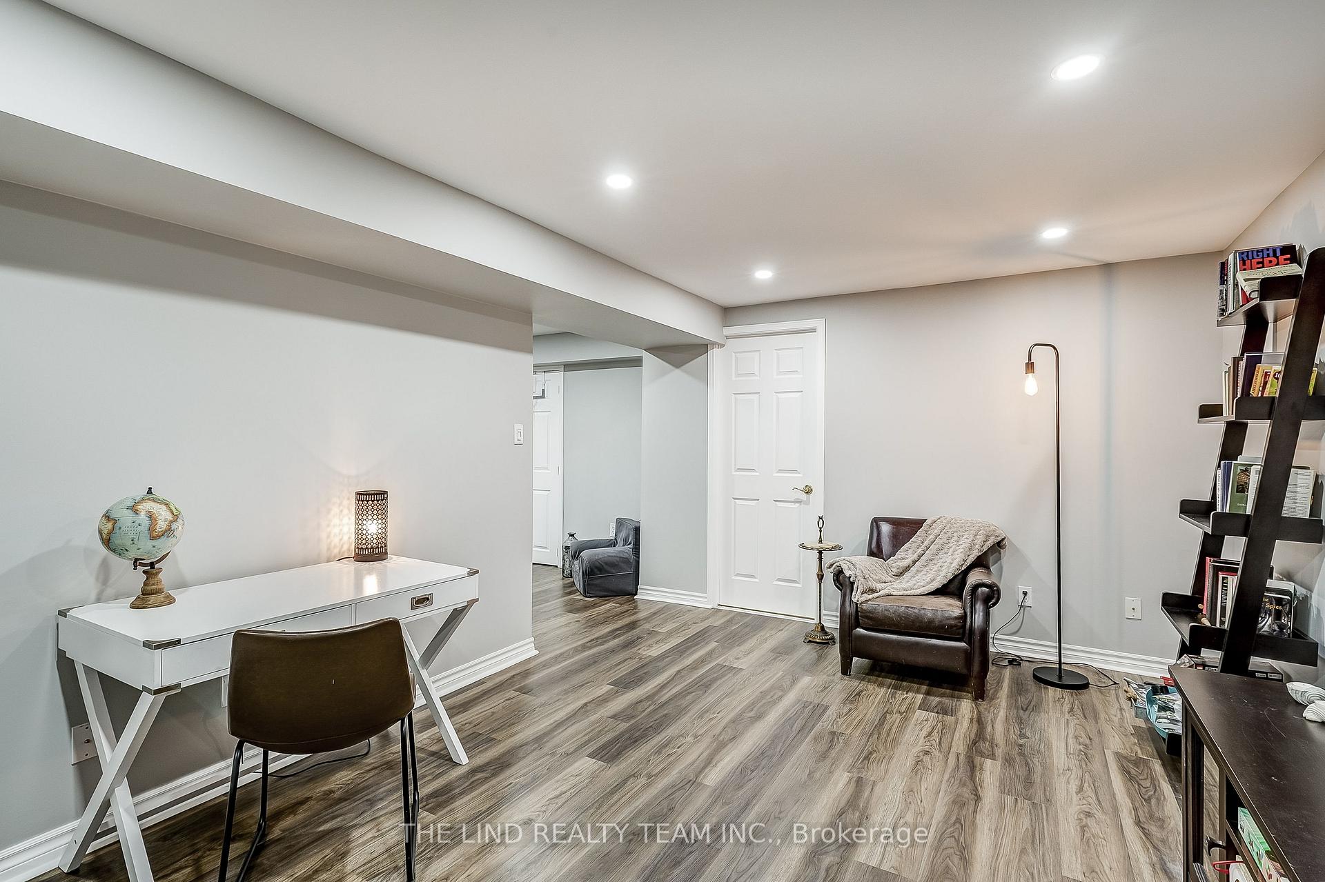 Photo 26 of 23 Petch Crescent, Aurora, Aurora Highlands — HOMEH