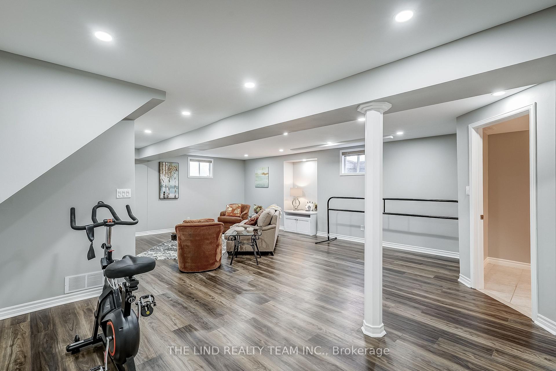 Photo 28 of 23 Petch Crescent, Aurora, Aurora Highlands — HOMEH