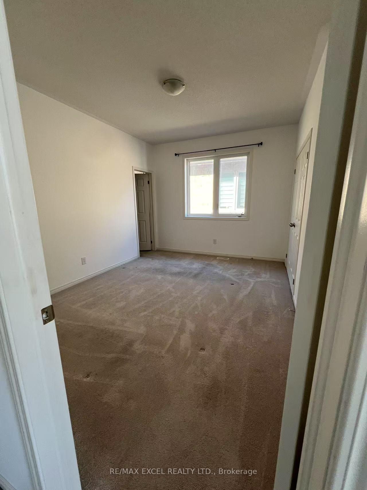 Photo 14 of 2514 Stallion Drive, Oshawa, Windfields — HOMEH