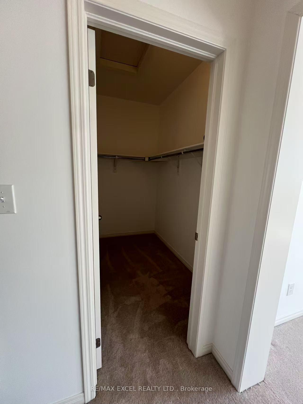 Photo 16 of 2514 Stallion Drive, Oshawa, Windfields — HOMEH