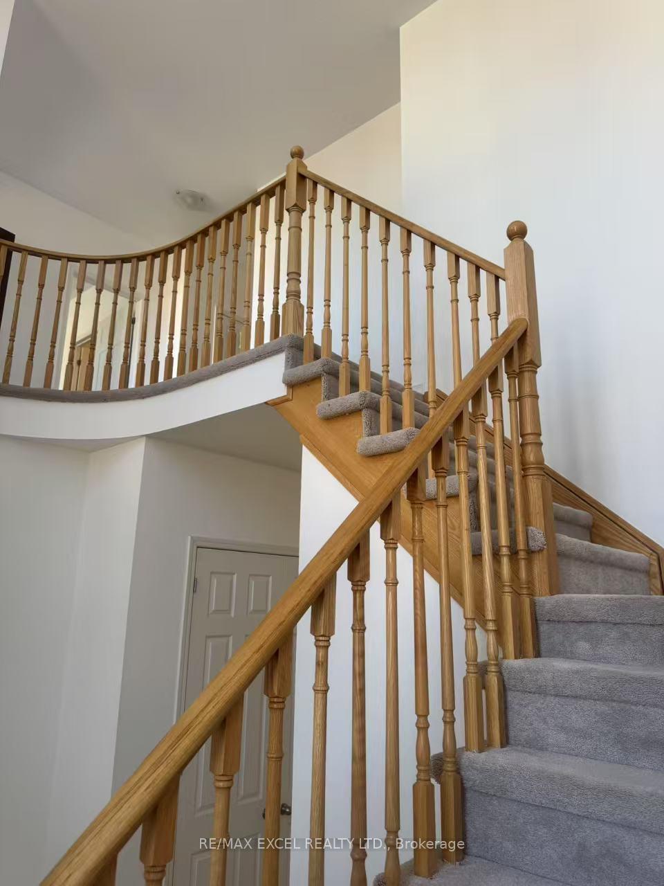 Photo 17 of 2514 Stallion Drive, Oshawa, Windfields — HOMEH