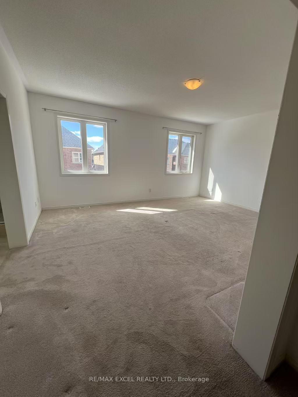 Photo 19 of 2514 Stallion Drive, Oshawa, Windfields — HOMEH