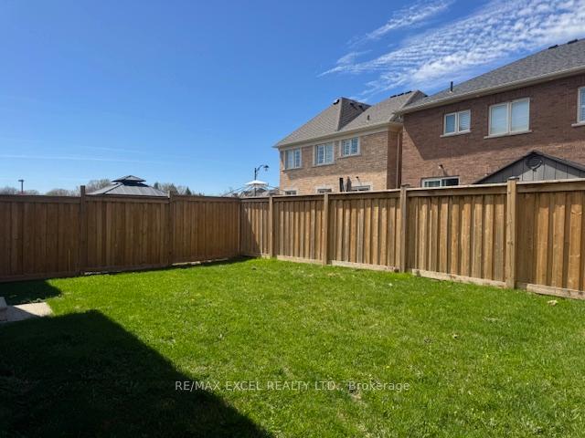 Photo 21 of 2514 Stallion Drive, Oshawa, Windfields — HOMEH