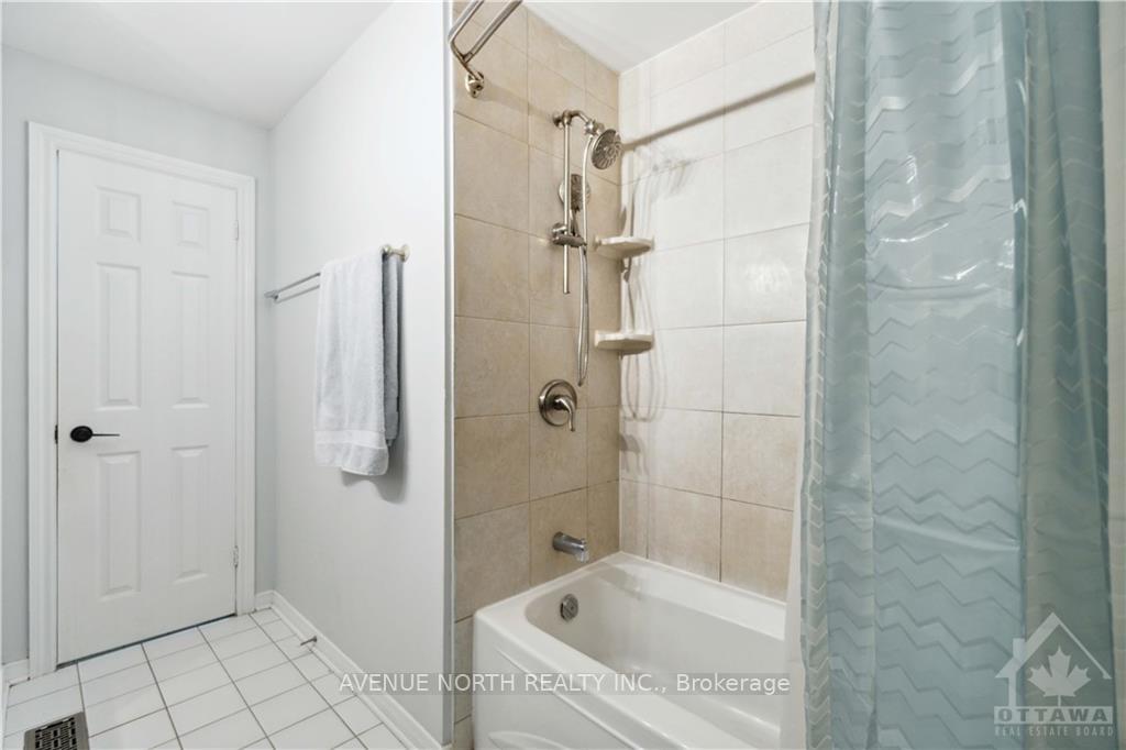 Photo 24 of 1433 Laurin Crescent, Ottawa, Bilberry Creek/Queenswood Heights — HOMEH