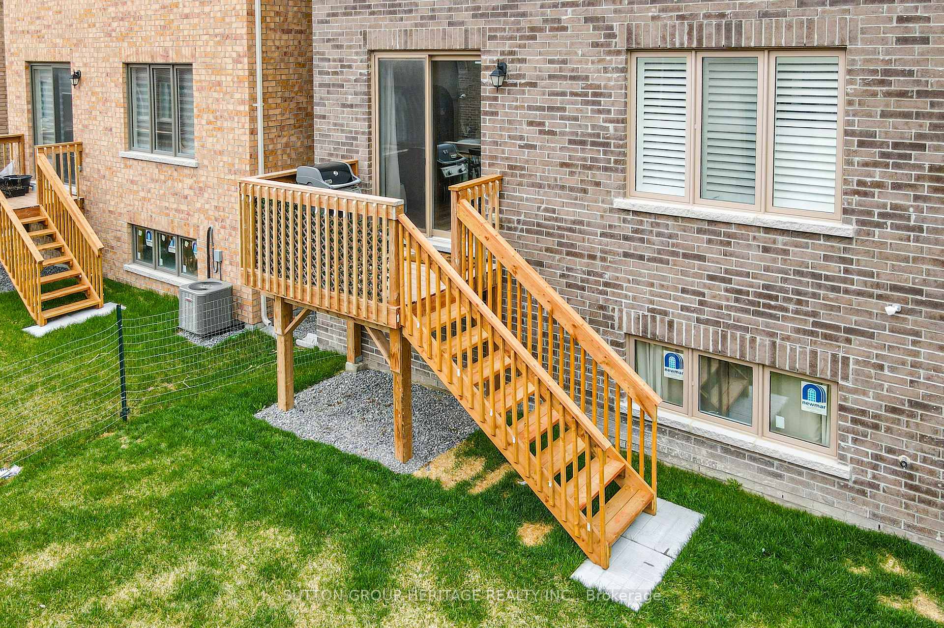 Photo 7 of 989 Lockie Drive, Oshawa, Kedron — HOMEH