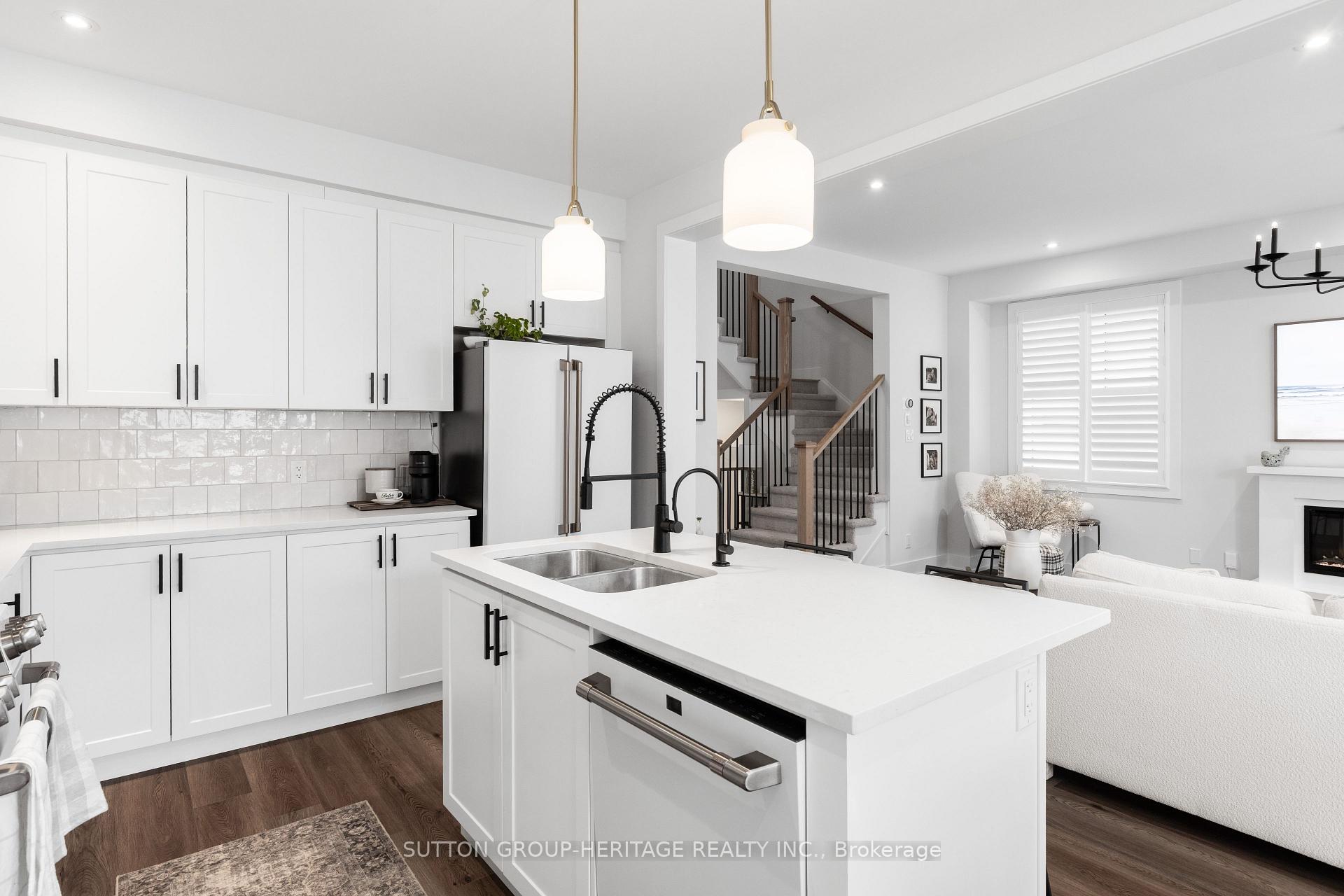 Photo 25 of 989 Lockie Drive, Oshawa, Kedron — HOMEH