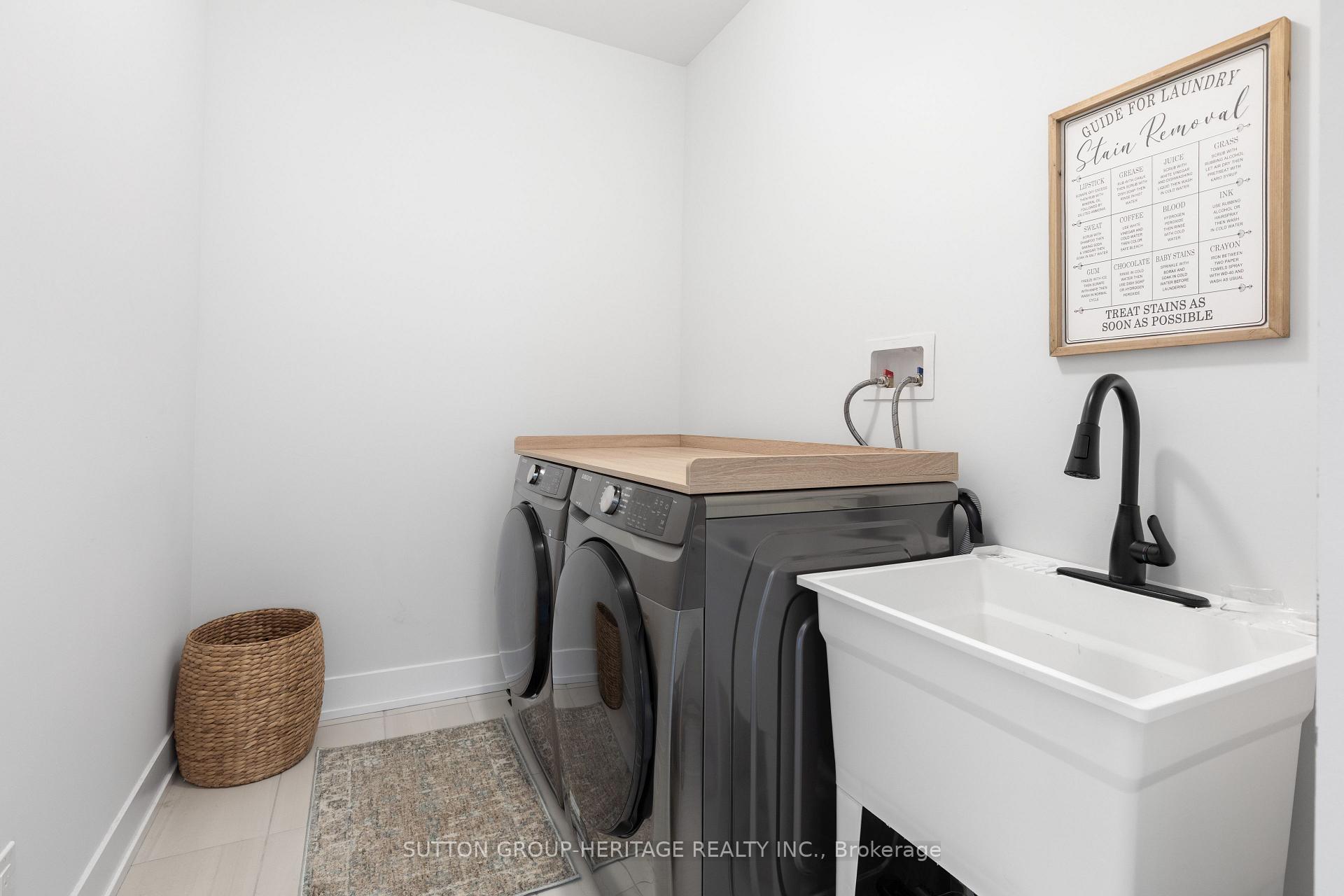Photo 39 of 989 Lockie Drive, Oshawa, Kedron — HOMEH