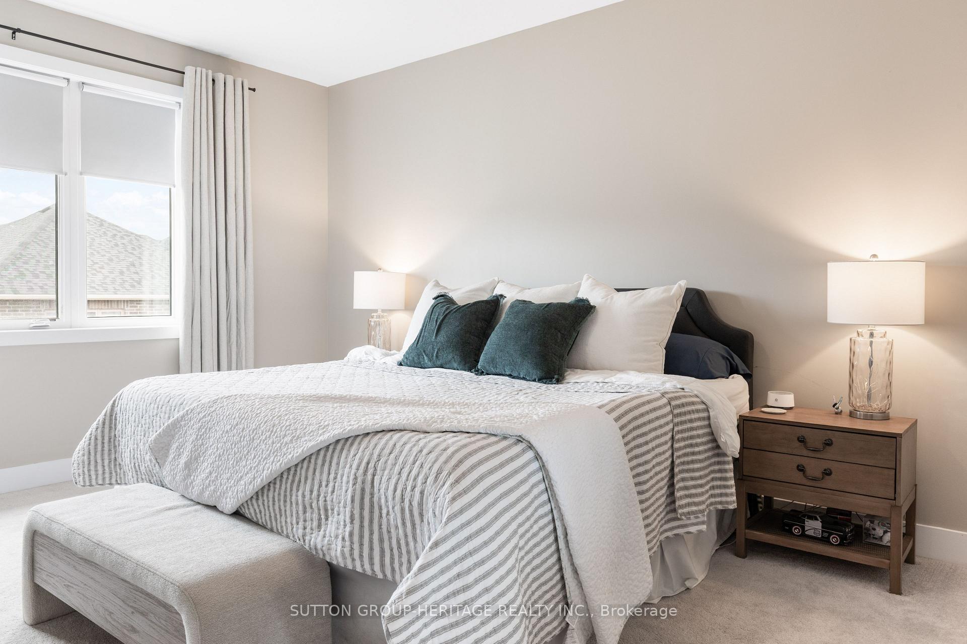 Photo 42 of 989 Lockie Drive, Oshawa, Kedron — HOMEH