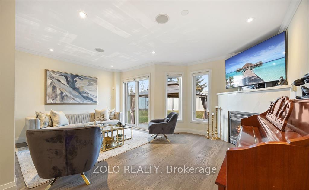 Photo 9 of 57 Brightsview Drive, Richmond Hill, Oak Ridges — HOMEH