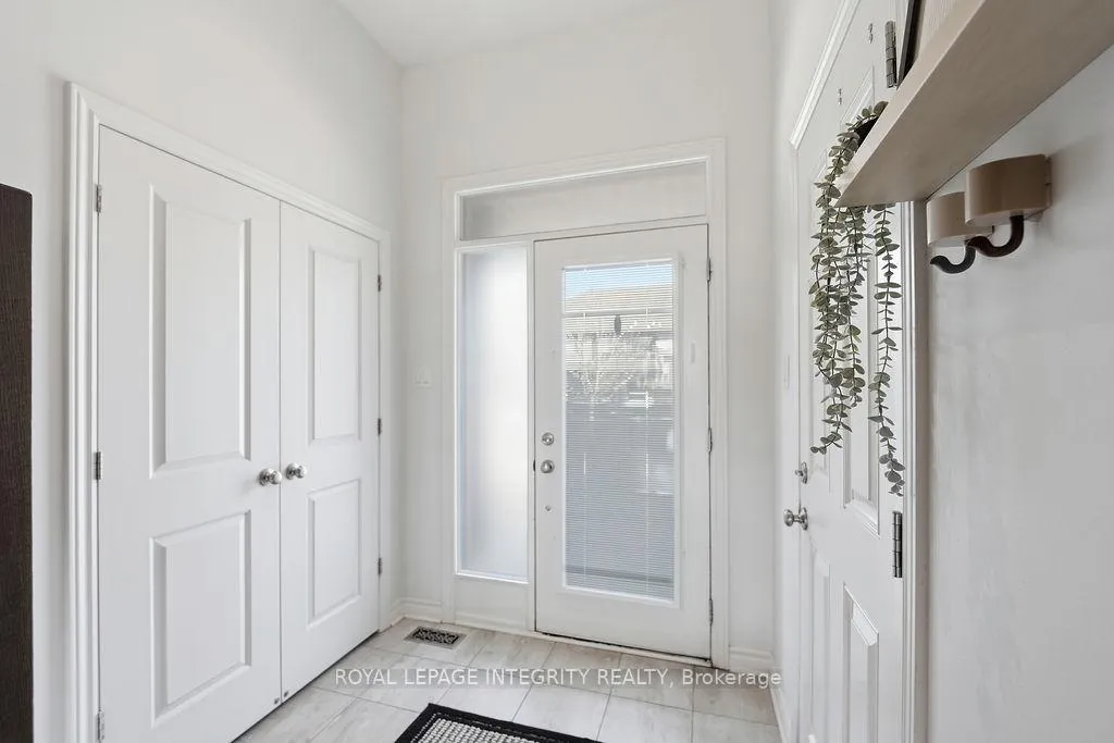 Photo 3 of 535 Borbridge Avenue, Ottawa, Riverside South/Gloucester Glen — HOMEH