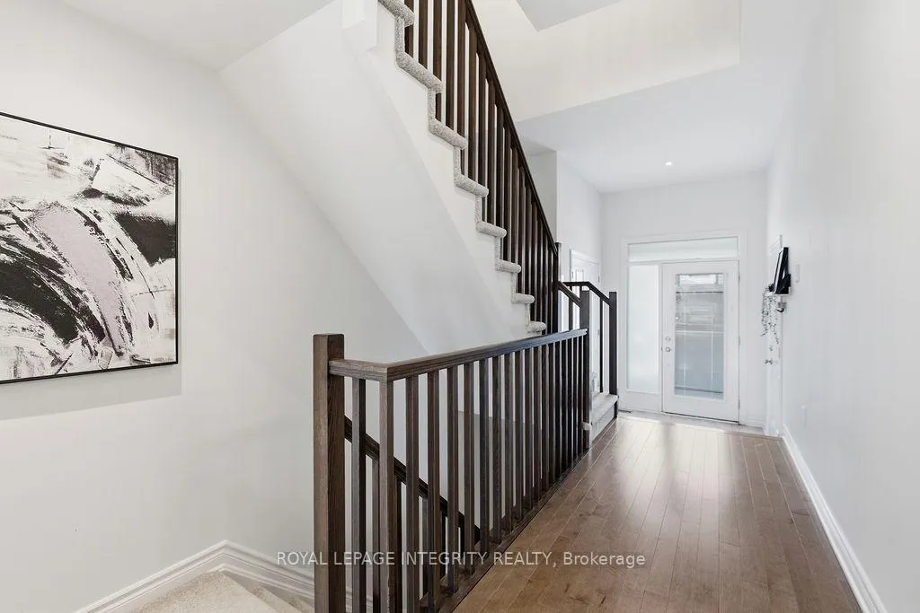 Photo 4 of 535 Borbridge Avenue, Ottawa, Riverside South/Gloucester Glen — HOMEH