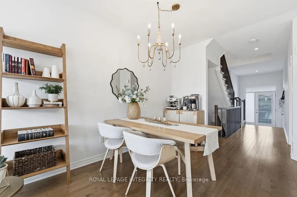 Photo 7 of 535 Borbridge Avenue, Ottawa, Riverside South/Gloucester Glen — HOMEH