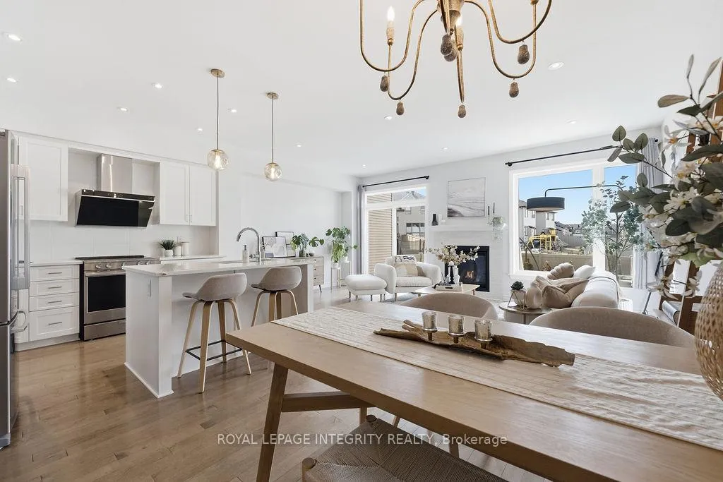 Photo 10 of 535 Borbridge Avenue, Ottawa, Riverside South/Gloucester Glen — HOMEH