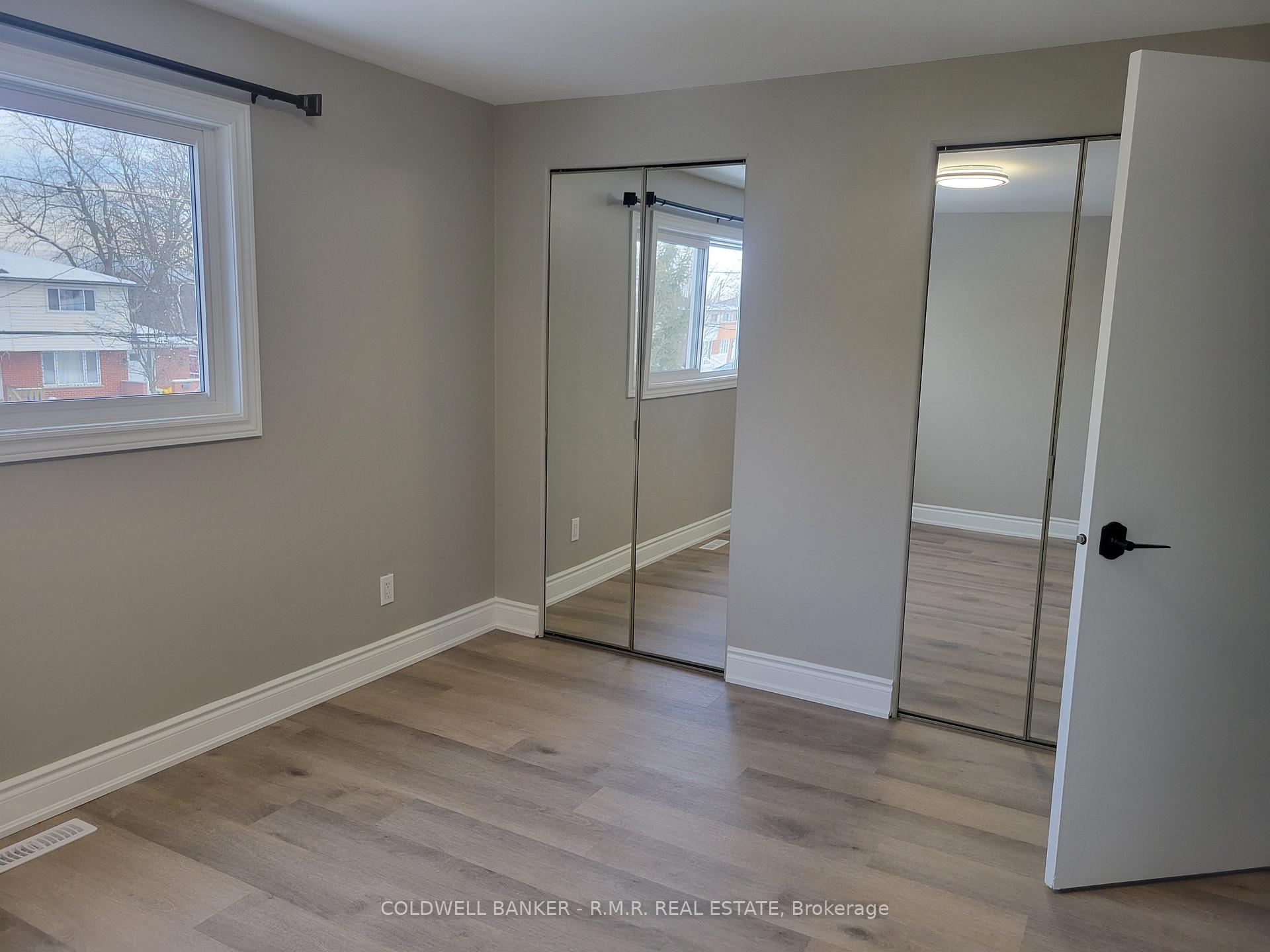 Photo 11 of 581 Radisson Avenue, Oshawa, Vanier — HOMEH