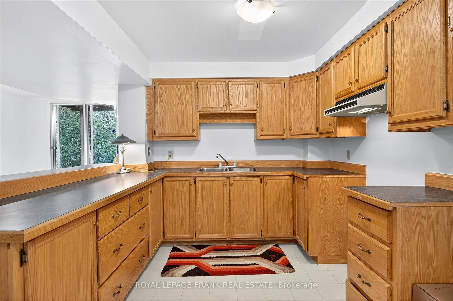 Photo 21 of 544 Fortye Drive, Peterborough, Otonabee Ward 1 — HOMEH