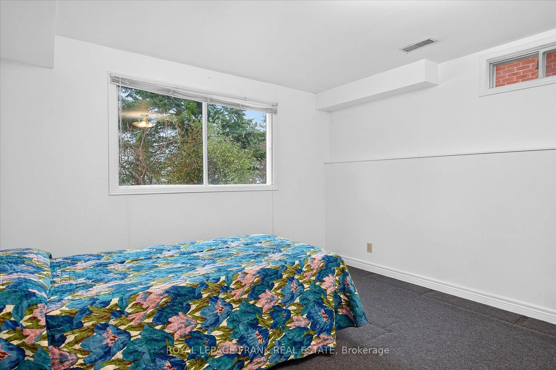 Photo 24 of 544 Fortye Drive, Peterborough, Otonabee Ward 1 — HOMEH