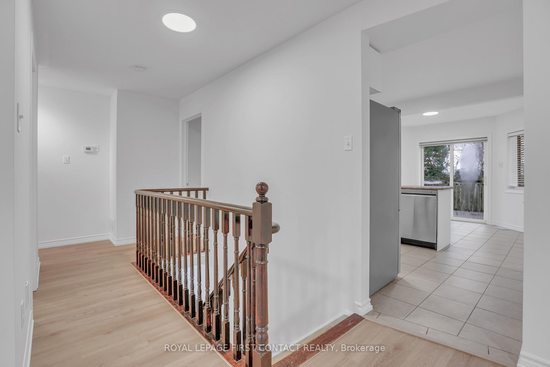 Photo 16 of 79 Sproule Drive, Barrie, Edgehill Drive — HOMEH