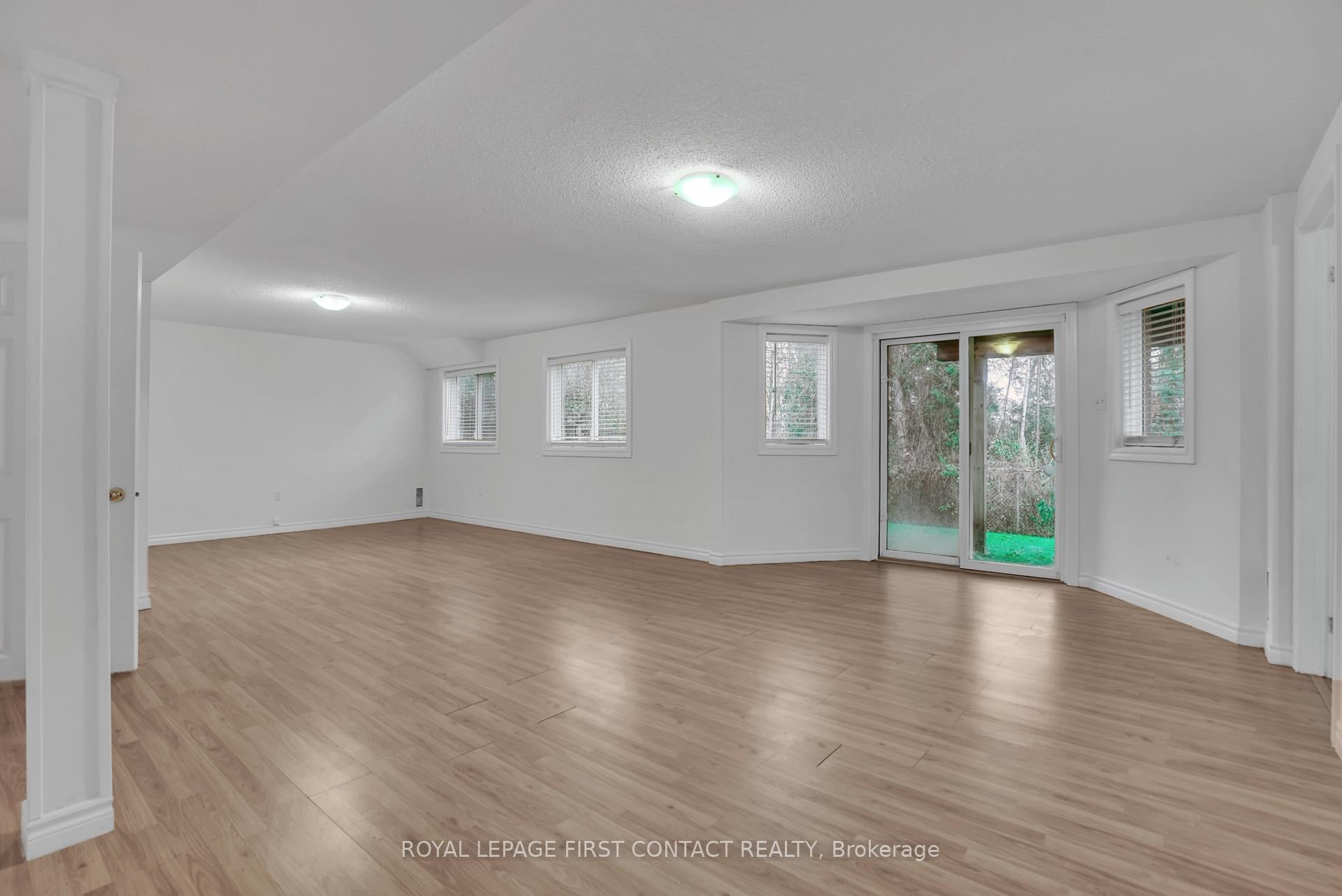 Photo 31 of 79 Sproule Drive, Barrie, Edgehill Drive — HOMEH
