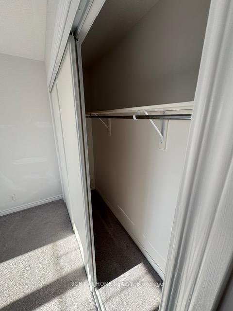 Photo 21 of 45 Great Gabe Crescent, Oshawa, Windfields — HOMEH