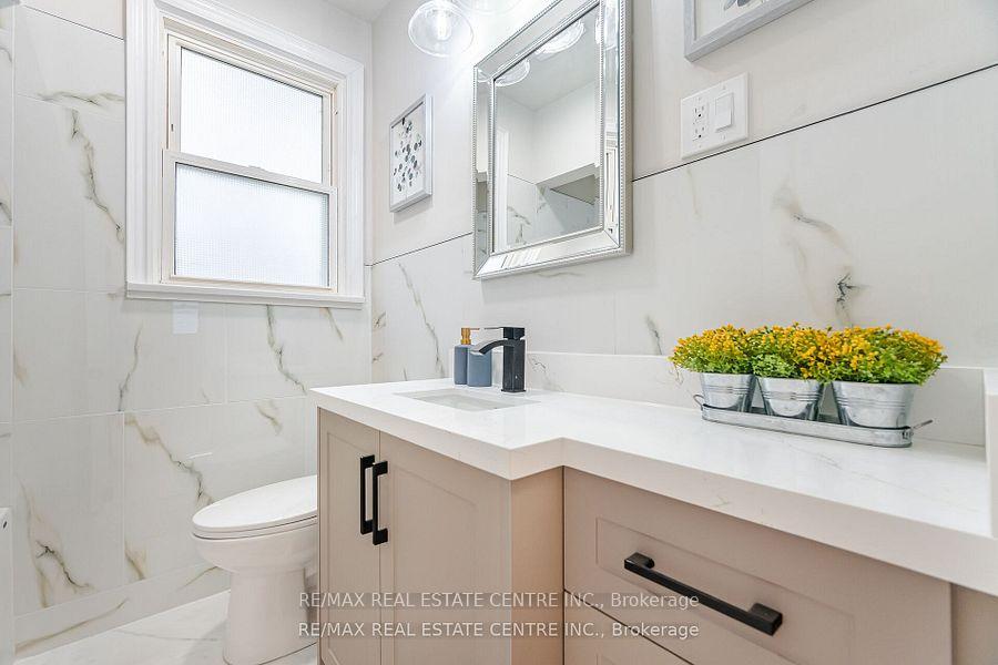 Photo 16 of 531 King Street E, Oshawa, Central — HOMEH