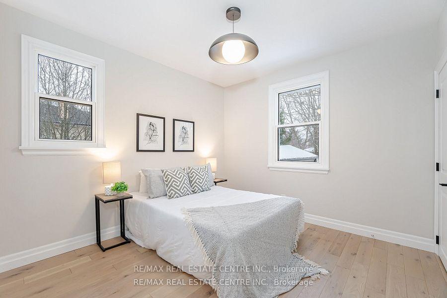 Photo 22 of 531 King Street E, Oshawa, Central — HOMEH