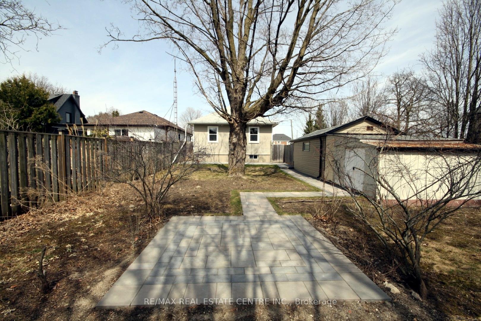 Photo 37 of 531 King Street E, Oshawa, Central — HOMEH