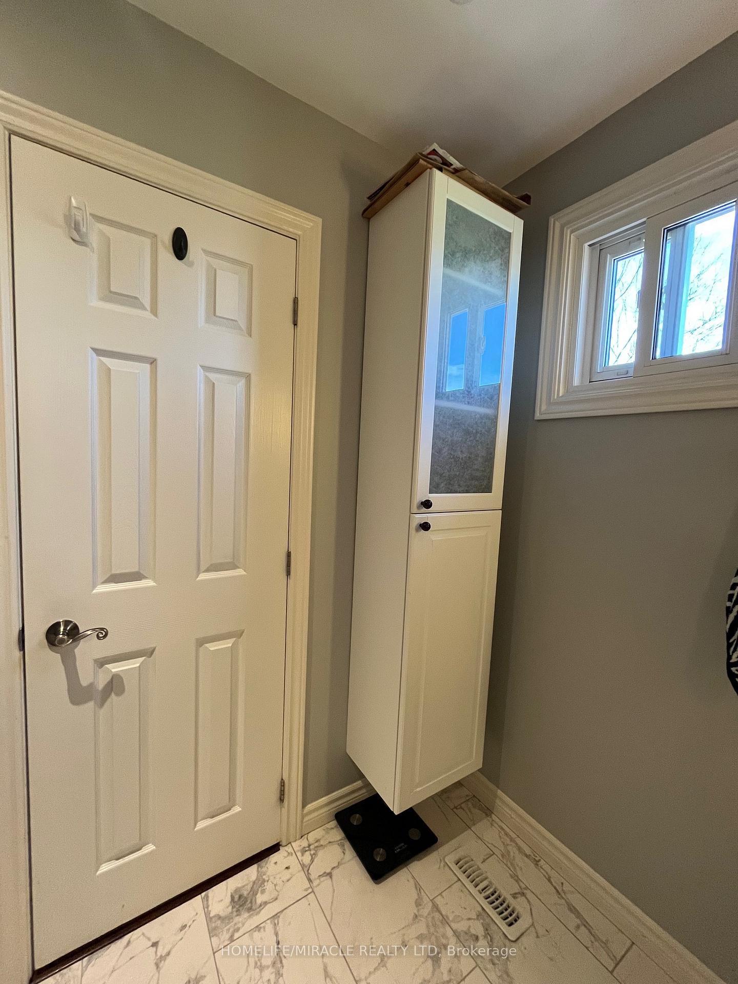 Photo 26 of 19 Teresa Drive, Whitby, Downtown Whitby — HOMEH
