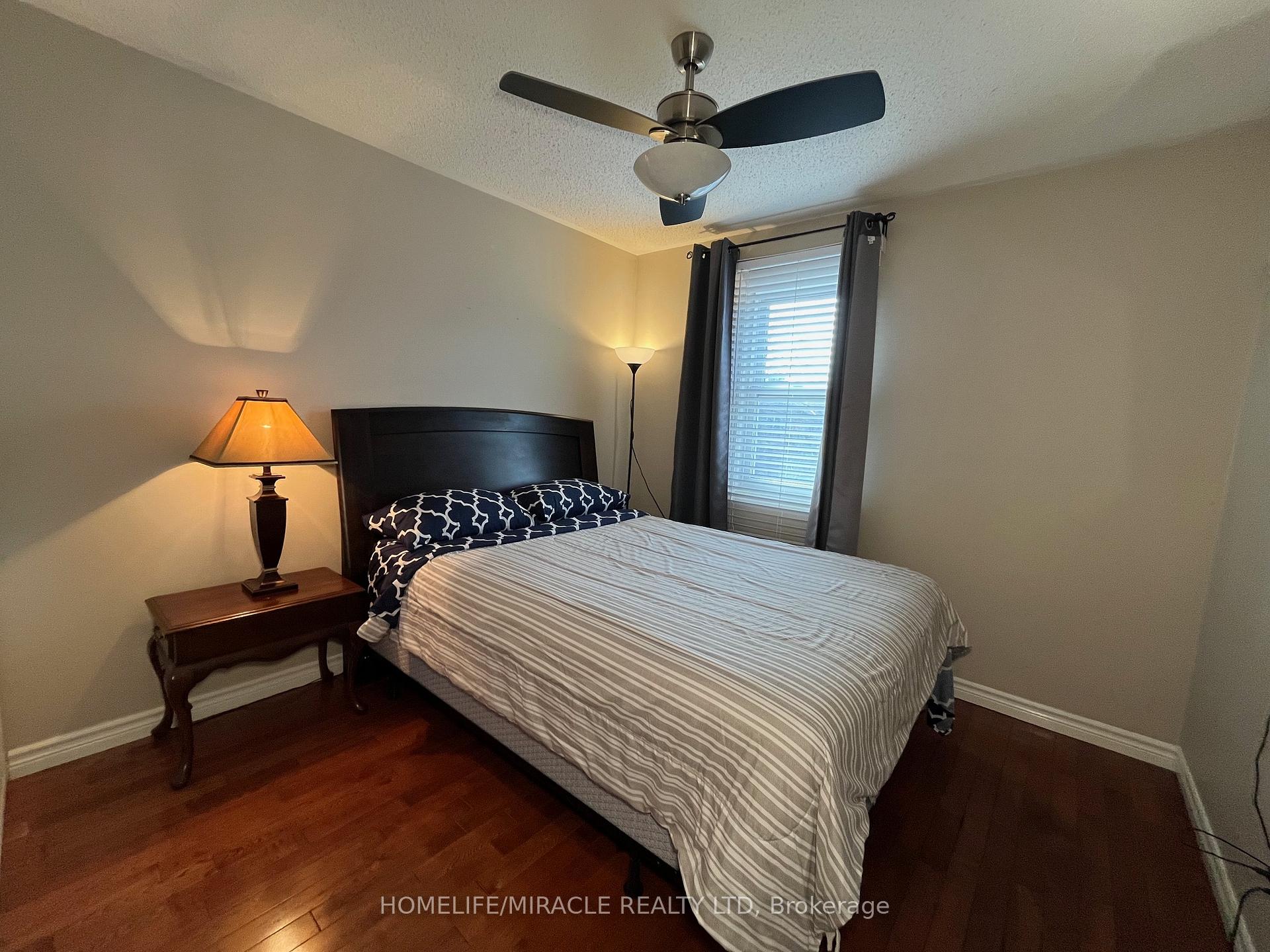Photo 32 of 19 Teresa Drive, Whitby, Downtown Whitby — HOMEH