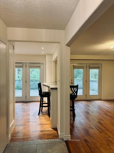 Photo 13 of 7 Hailey Hollow, Barrie, Letitia Heights — HOMEH