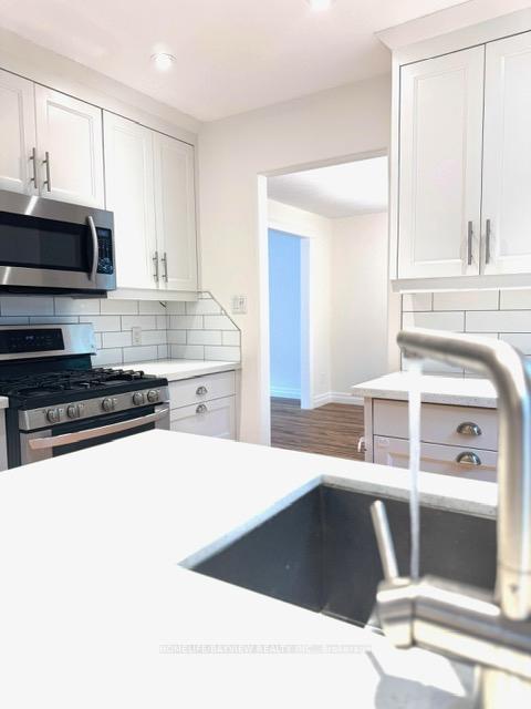 Photo 27 of 7 Hailey Hollow, Barrie, Letitia Heights — HOMEH