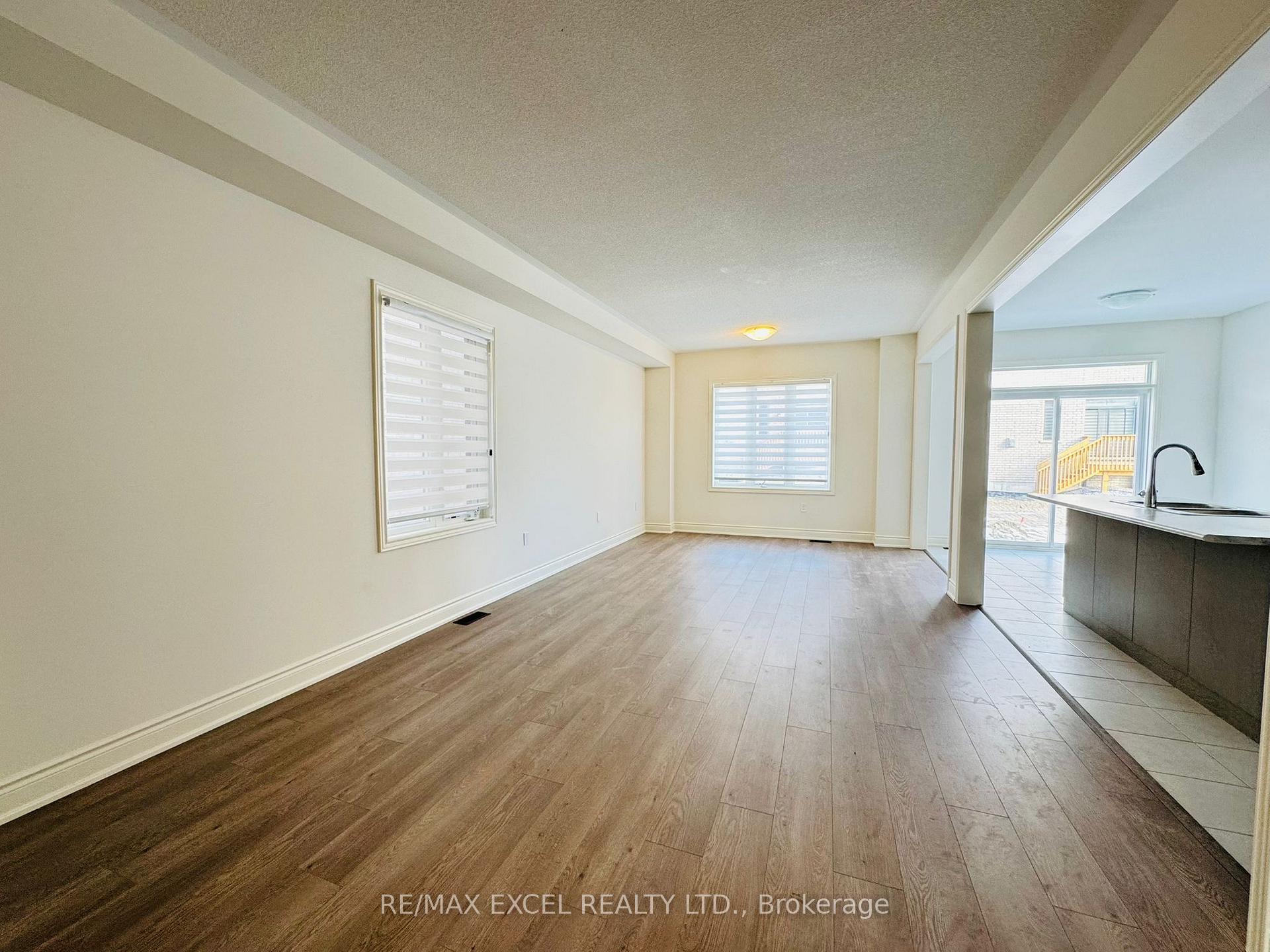 Photo 7 of 2191 Crystal Drive, Oshawa, Kedron — HOMEH