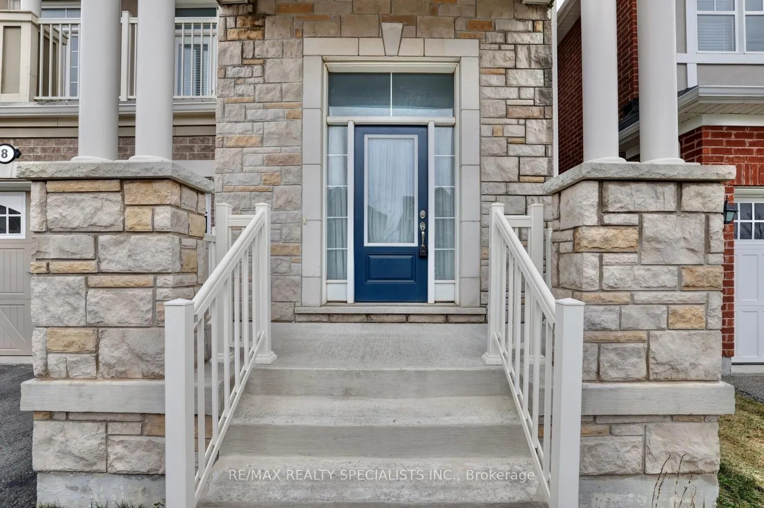 Photo 3 of 8 Rottenburg Crescent, Milton, Willmott — HOMEH