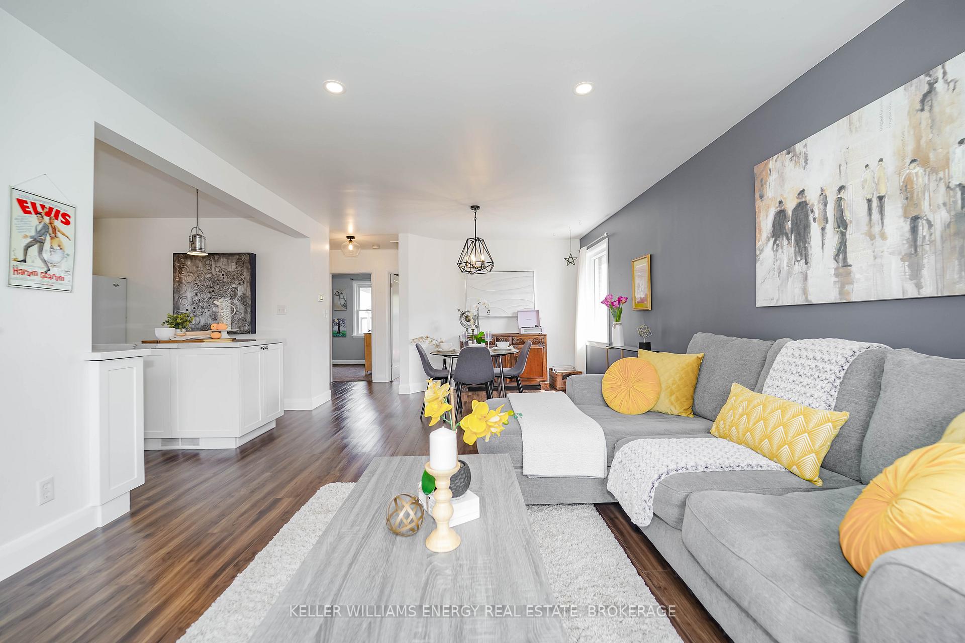 Photo 7 of 279 Windsor Street, Oshawa, Donevan — HOMEH