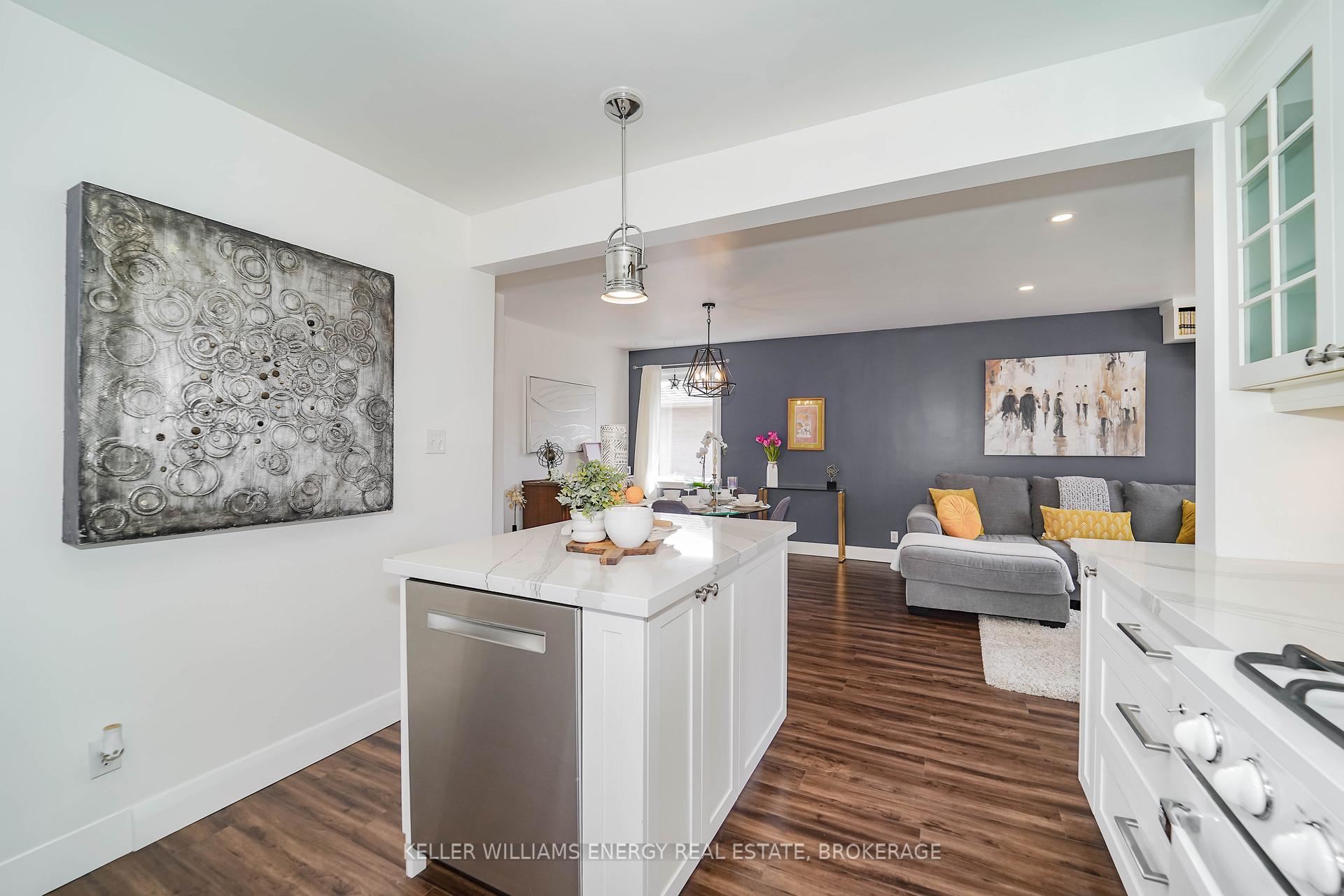 Photo 13 of 279 Windsor Street, Oshawa, Donevan — HOMEH