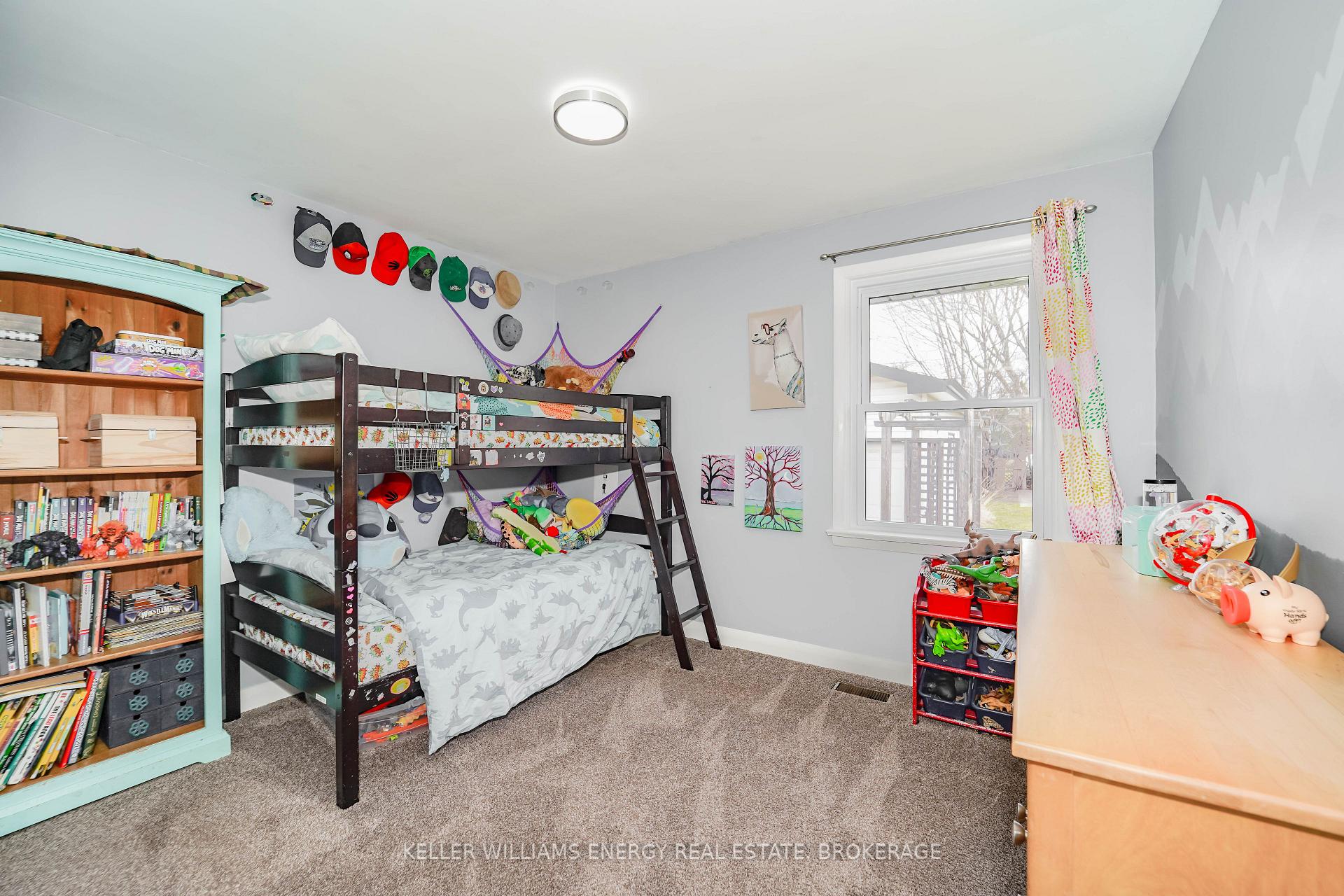 Photo 18 of 279 Windsor Street, Oshawa, Donevan — HOMEH