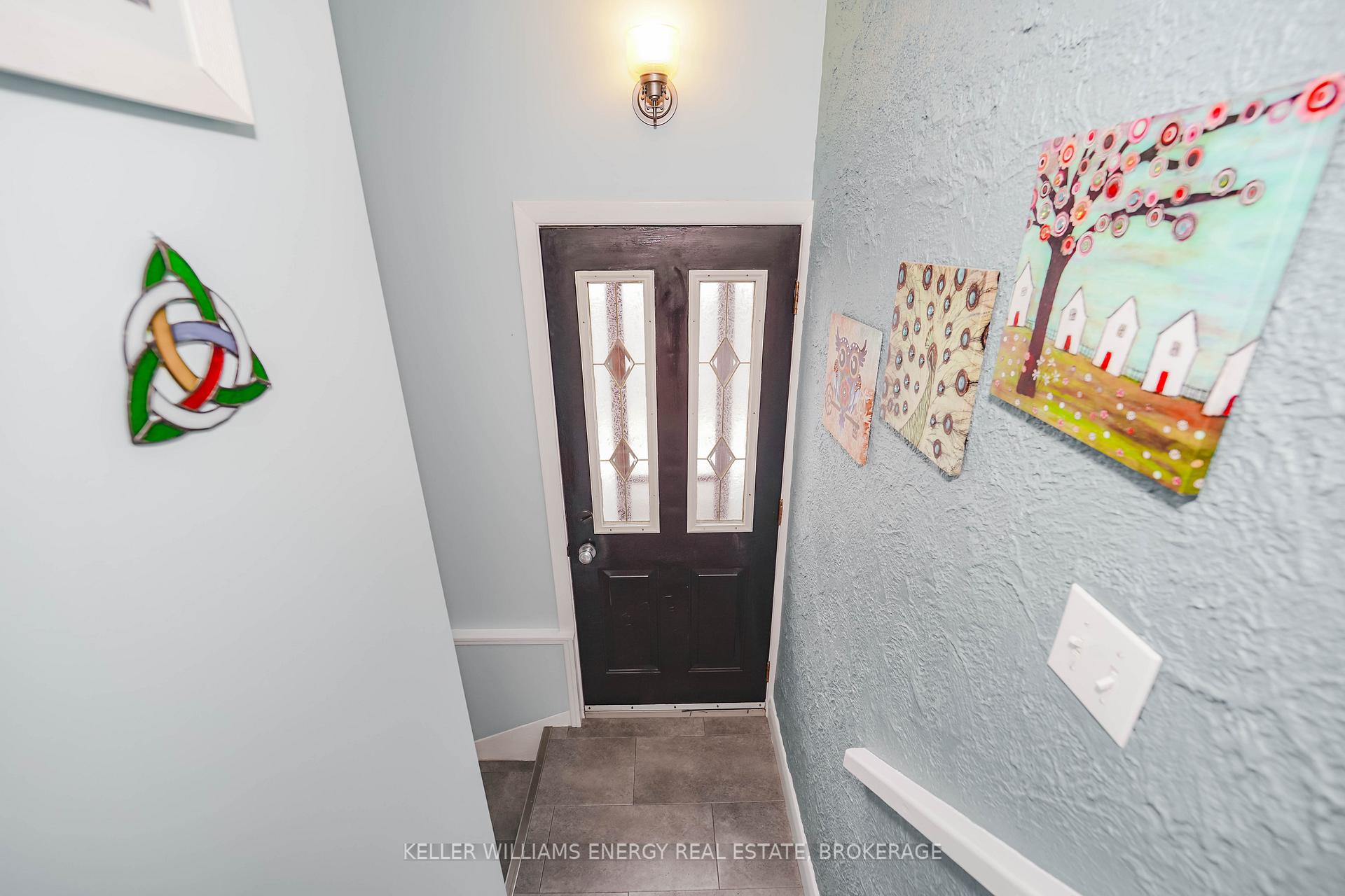 Photo 19 of 279 Windsor Street, Oshawa, Donevan — HOMEH